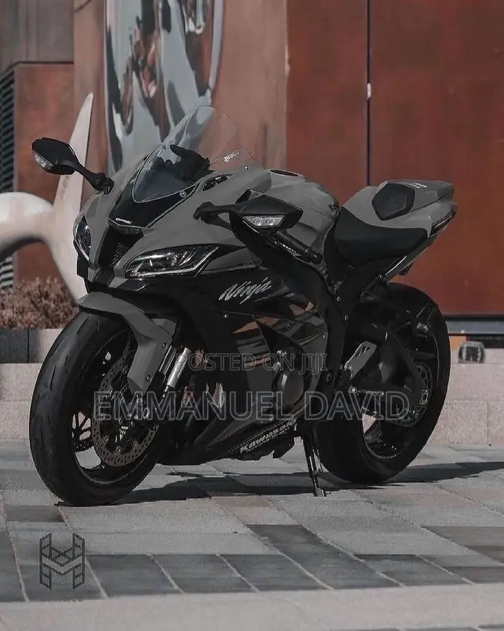 New Kawasaki Ninja H2 R 2022 Black