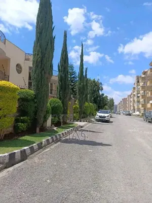 6bdrm House in አያት ሰንሻይን   270 ካሬ , Yeka for sale