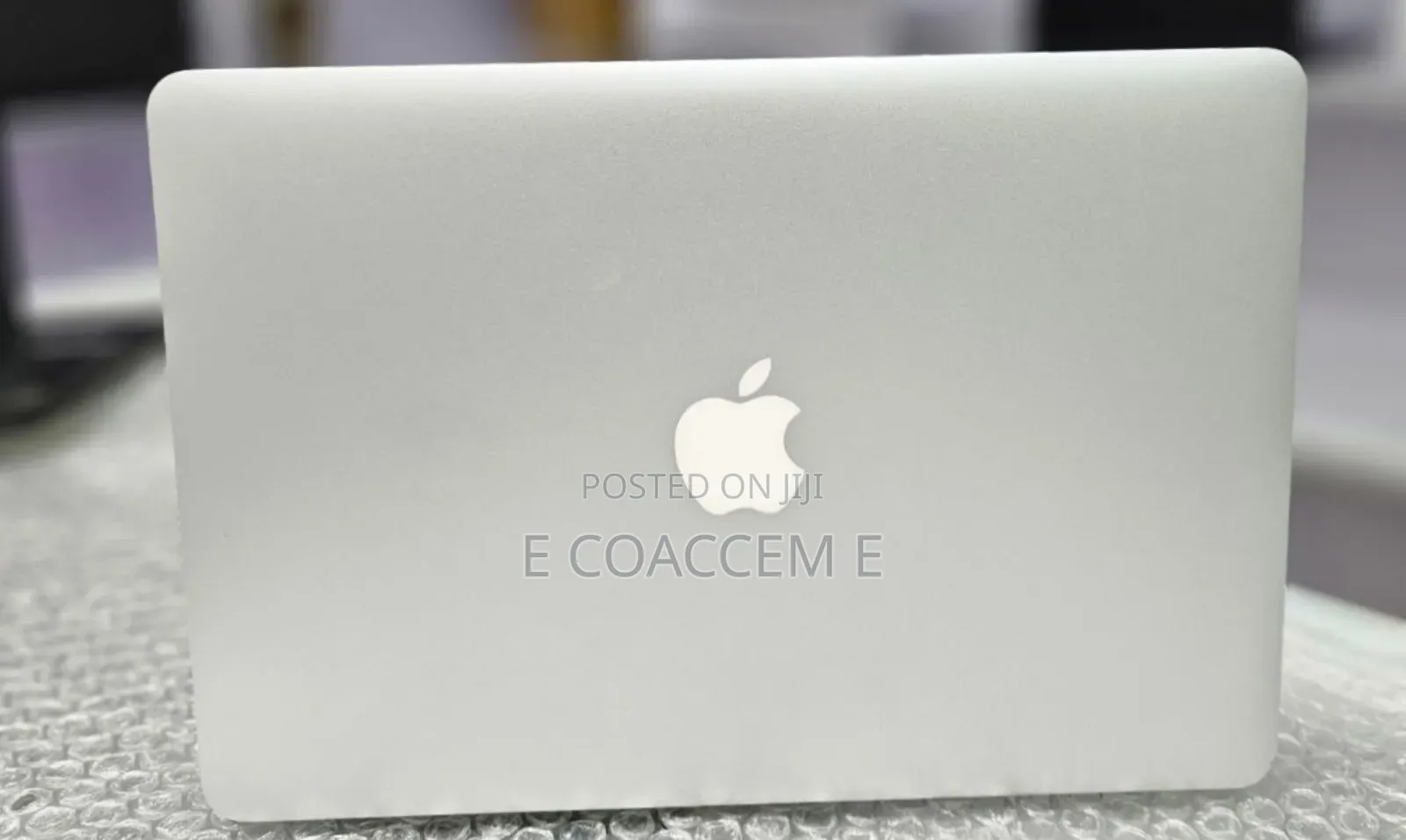 New Laptop Apple MacBook 4GB Intel Core I5 SSD 128GB