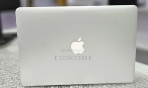 New Laptop Apple MacBook 4GB Intel Core I5 SSD 128GB