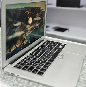 New Laptop Apple MacBook Air 2013 4GB Intel Core I5 SSD 128GB