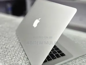 New Laptop Apple MacBook Air 2013 4GB Intel Core I5 SSD 128GB