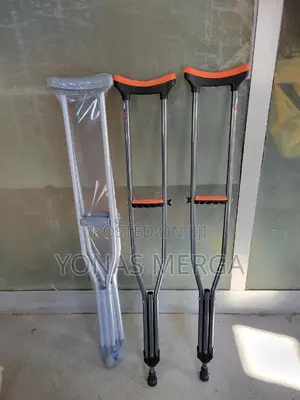 Photo - Underarm Crutches፪吉underarm Crutches Helps Support System