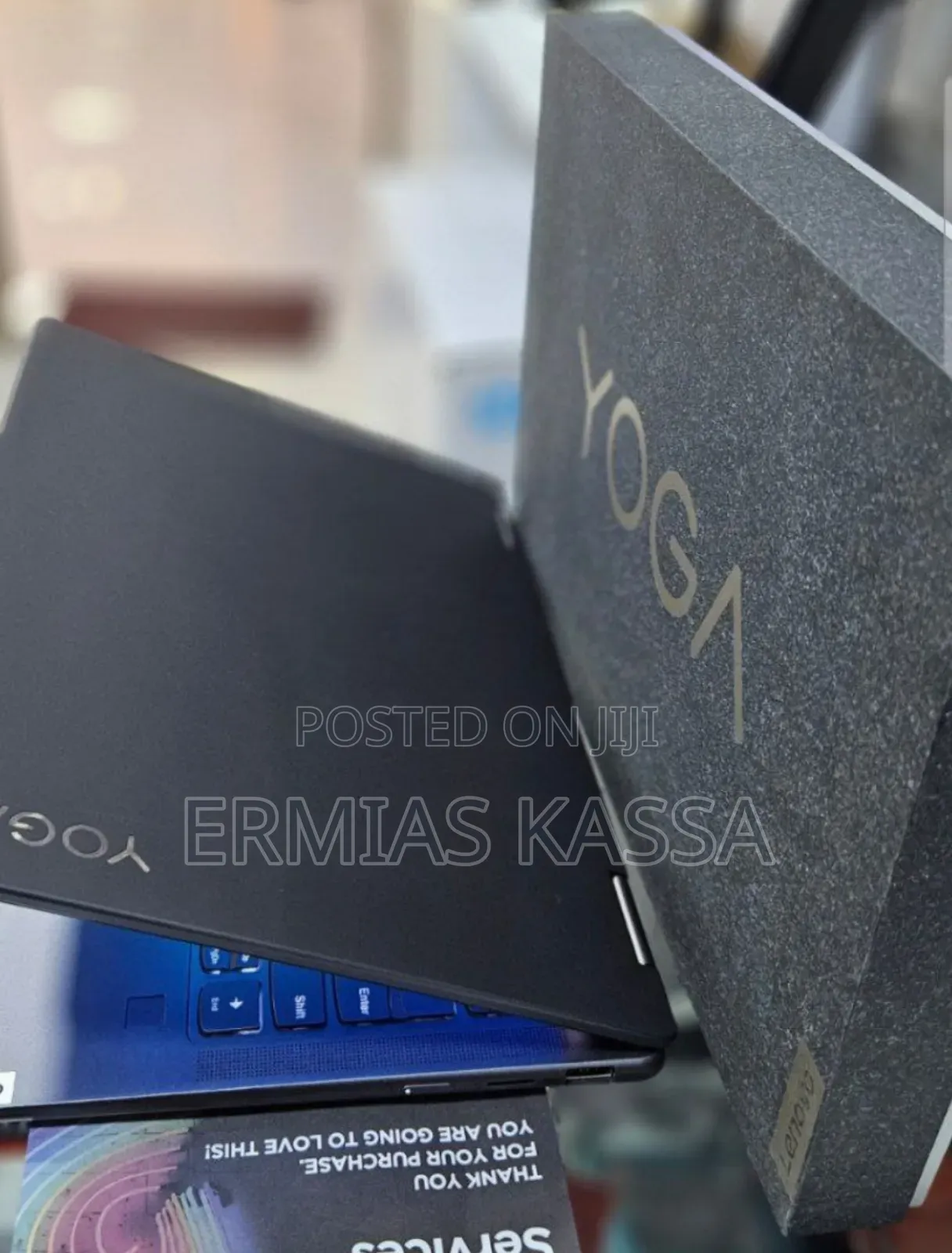 New Laptop Lenovo Yoga 7i 8GB Intel Core I5 SSD 512GB