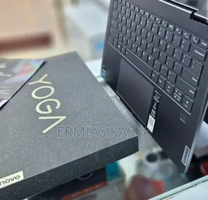New Laptop Lenovo Yoga 7i 8GB Intel Core I5 SSD 512GB