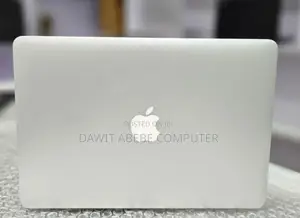 New Laptop Apple MacBook Air 2013 4GB Intel Core I5 SSD 128GB