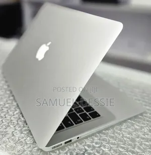 Photo - Laptop Apple MacBook Air 2013 4GB Intel Core I5 SSD 128GB