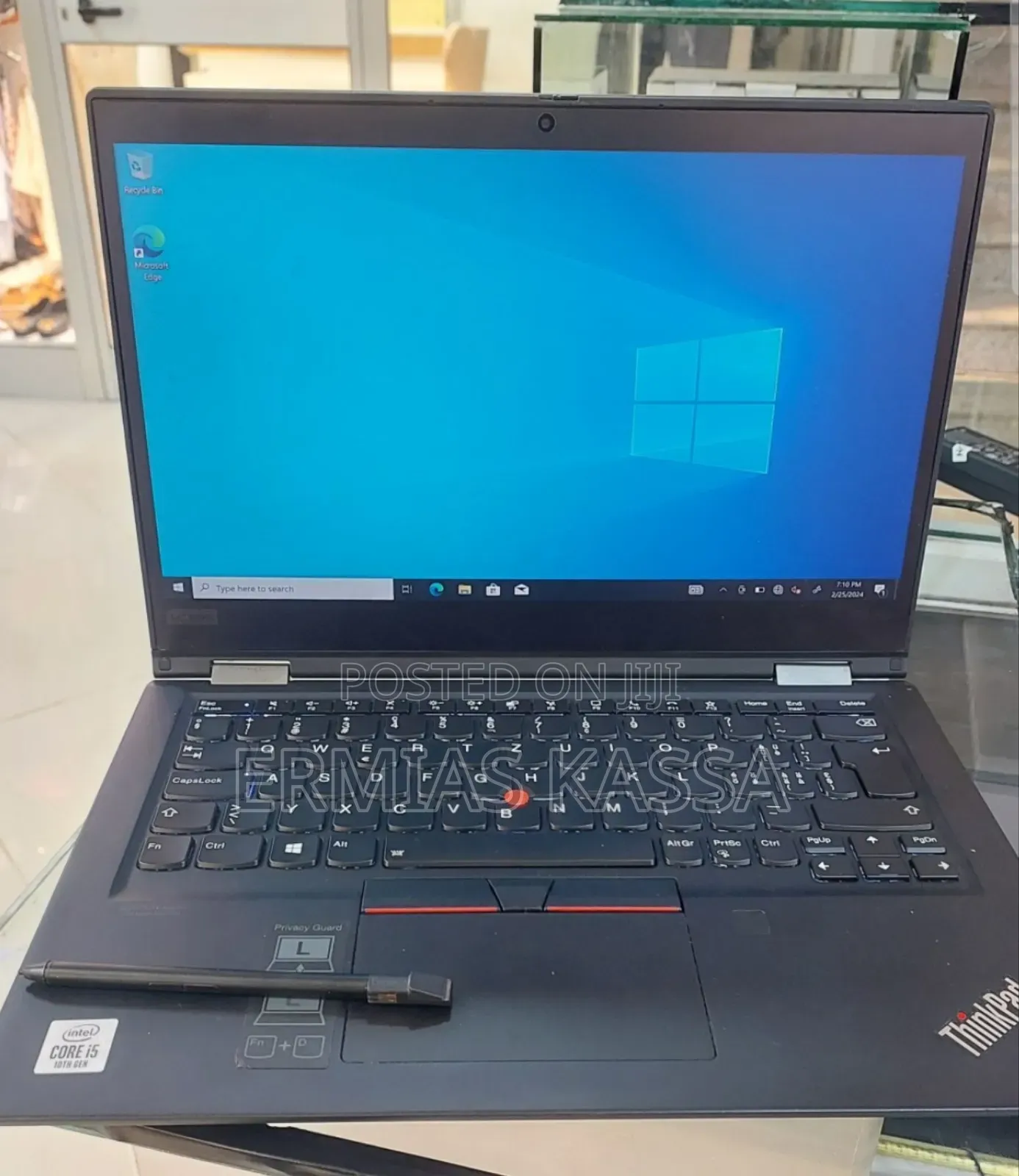 New Laptop Lenovo Yoga 910 8GB Intel Core I5 SSD 512GB