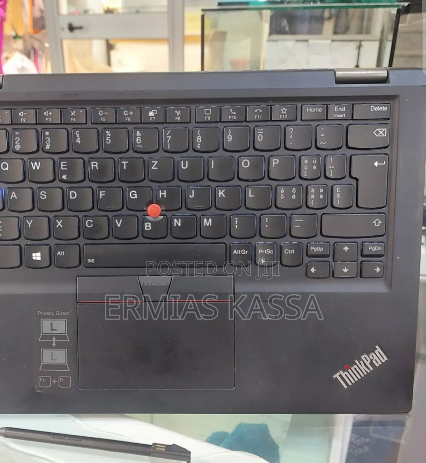 New Laptop Lenovo Yoga 910 8GB Intel Core I5 SSD 512GB