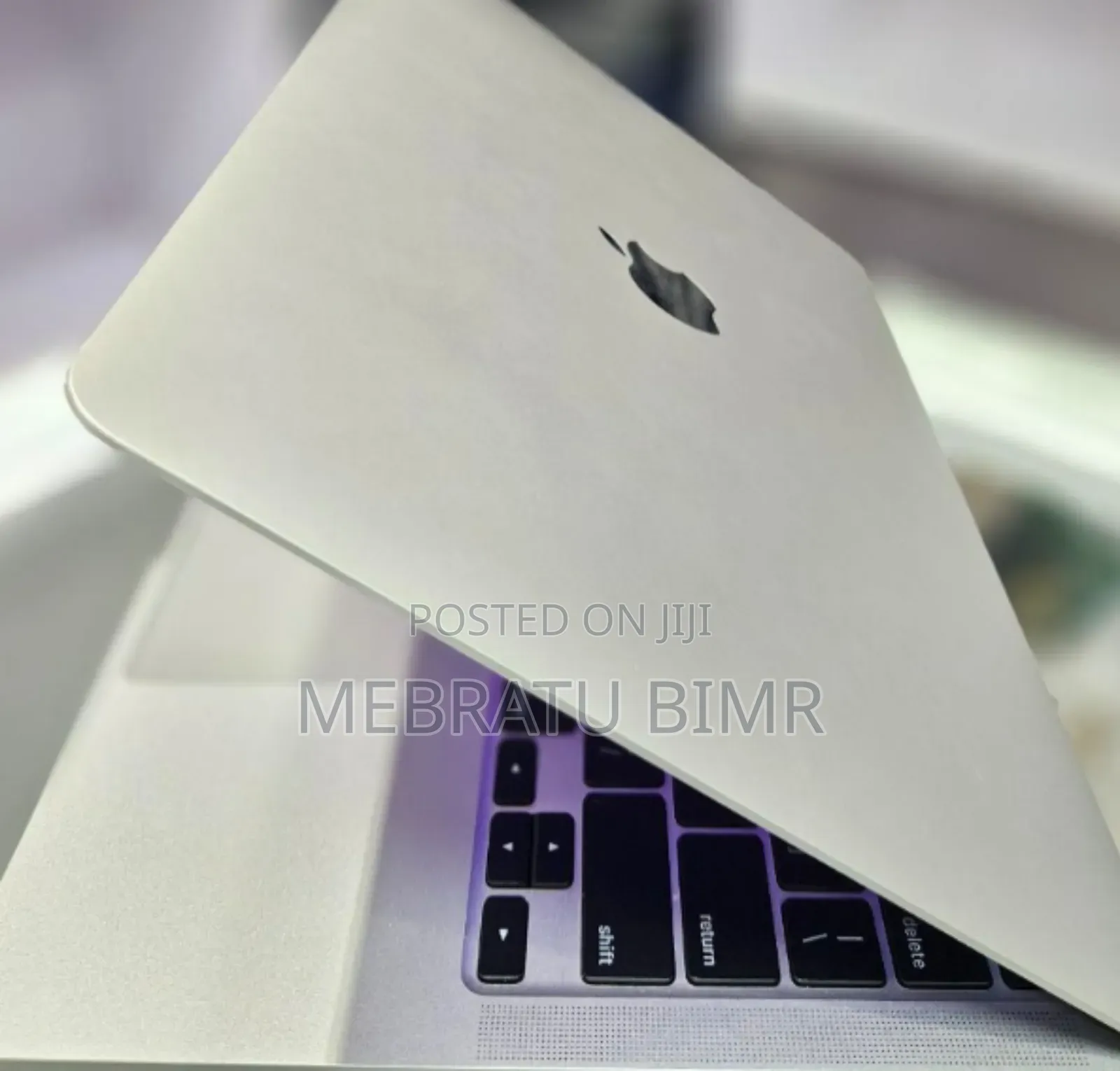 New Laptop Apple MacBook Pro 2020 16GB Intel Core I5 SSD 1T