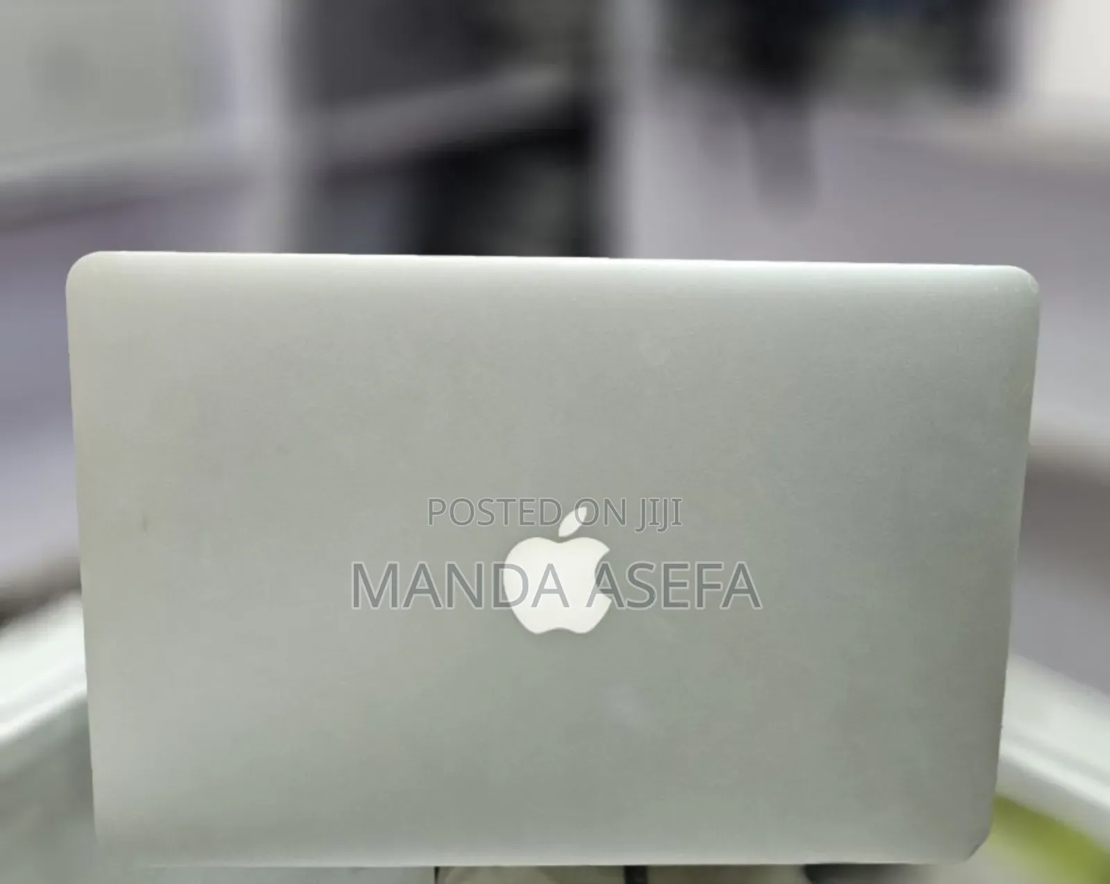 New Laptop Apple MacBook Air 2013 8GB Intel Core I5 SSD 128GB