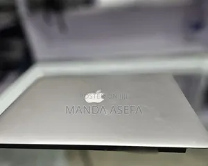 New Laptop Apple MacBook Air 2013 8GB Intel Core I5 SSD 128GB