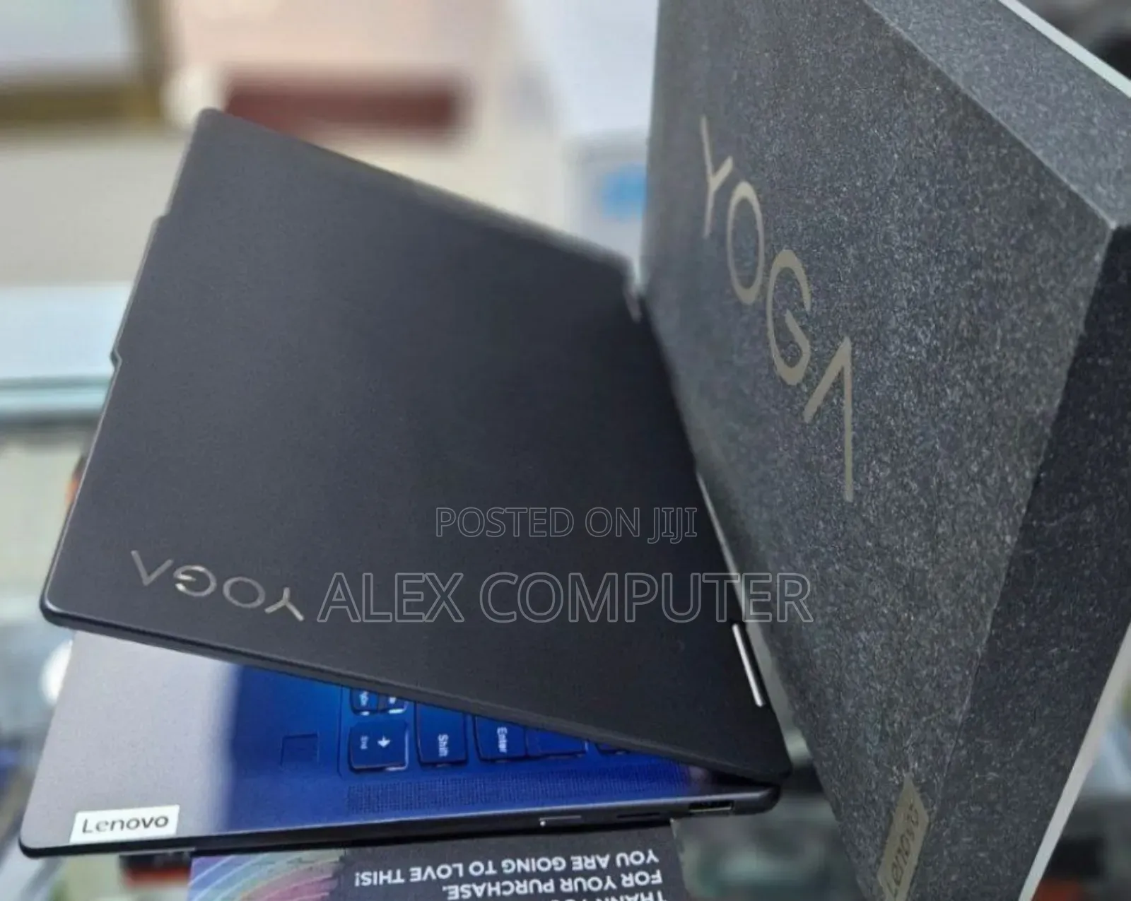 New Laptop Lenovo Yoga 7i 8GB Intel Core I5 SSD 512GB