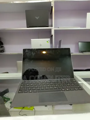 New Laptop Microsoft Surface Pro 7 16GB Intel Core I7 SSD 256GB