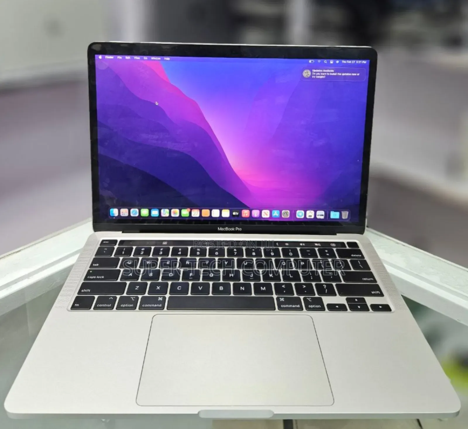 New Laptop Apple MacBook Pro 2020 16GB Intel Core I5 SSD 1T