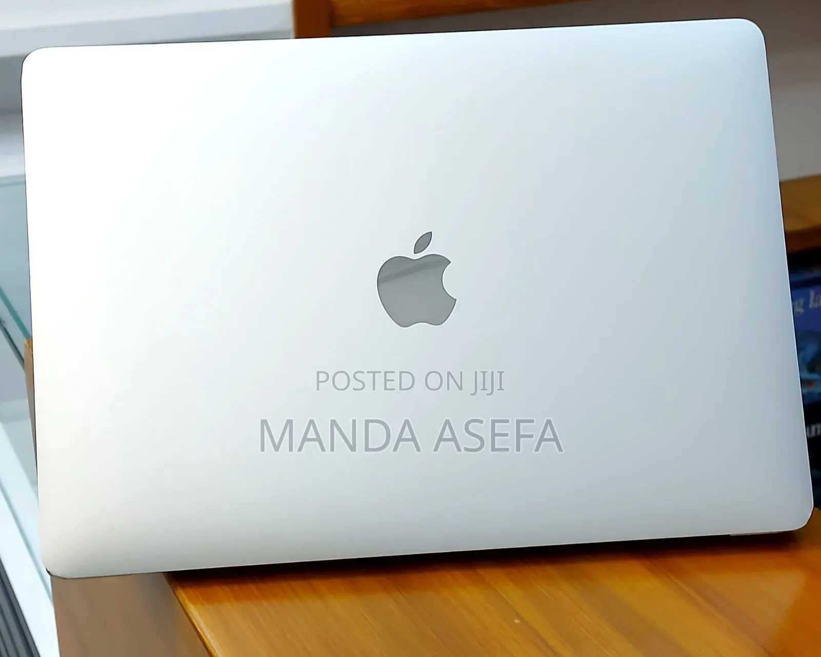 New Laptop Apple MacBook Pro M1 8GB Apple M1 SSD 512GB