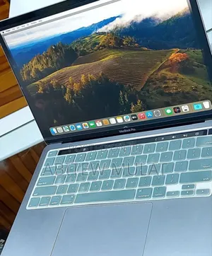 New Laptop Apple MacBook Pro M1 8GB Apple M1 SSD 256GB