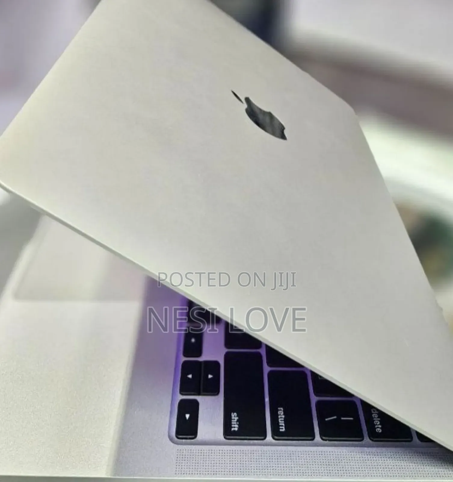 New Laptop Apple MacBook Pro 2020 16GB Intel Core I5 SSD 1T