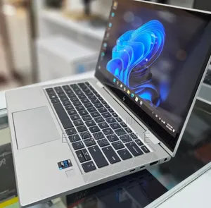 Photo - New Laptop HP 16GB Intel Core I5 SSD 512GB