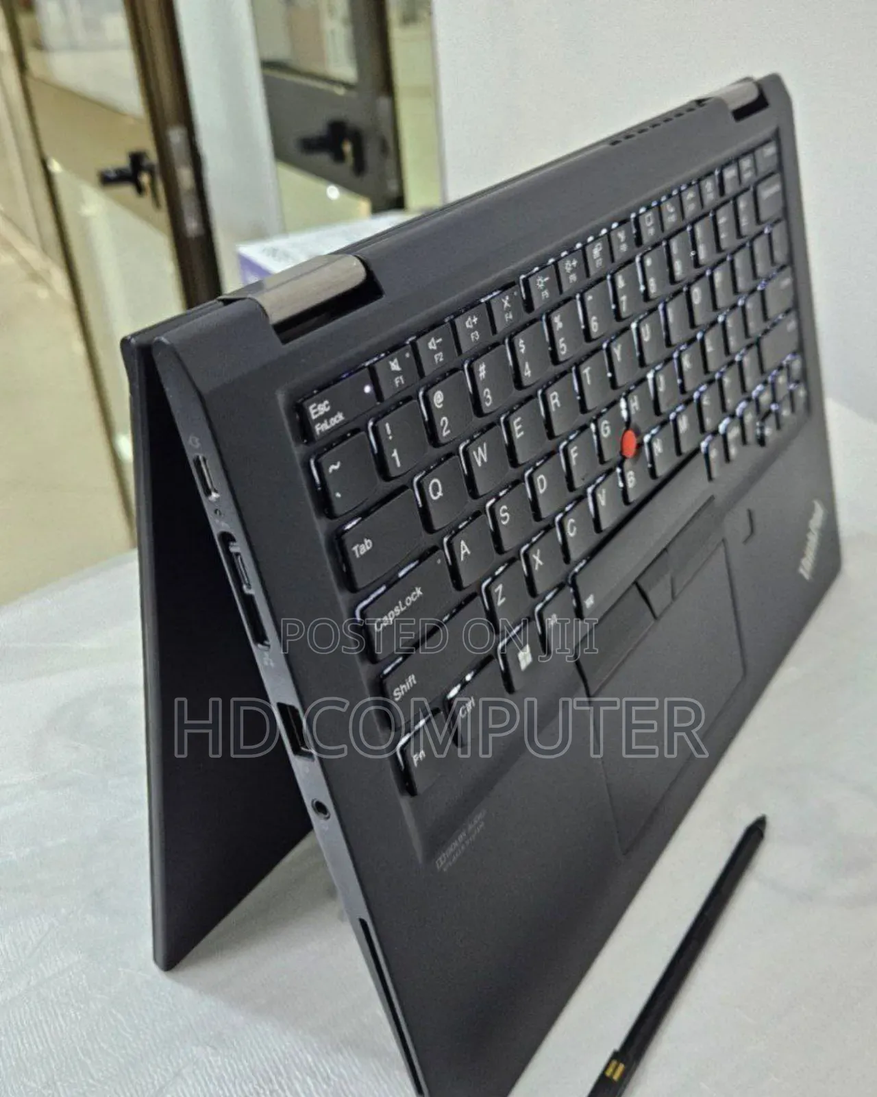 New Laptop Lenovo ThinkPad Yoga 8GB Intel Core I5 SSD 512GB
