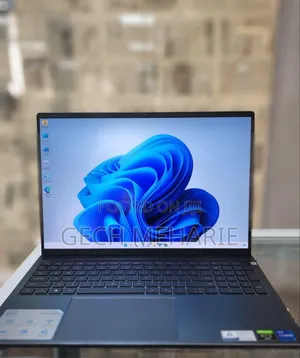Photo - New Laptop Dell Inspiron 15 16GB Intel Core I7 SSD 1T