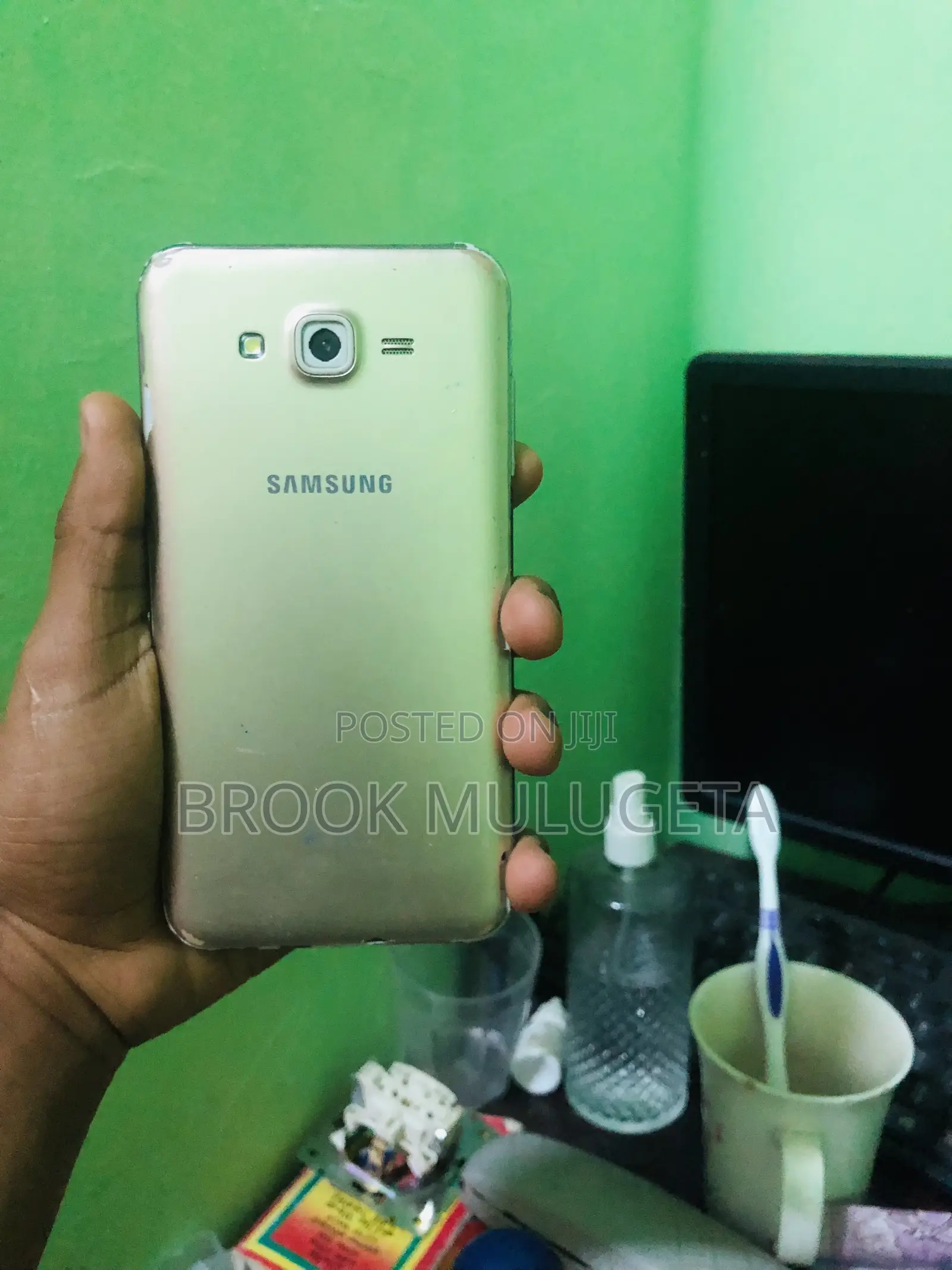 Samsung Galaxy J7 16 GB Orange