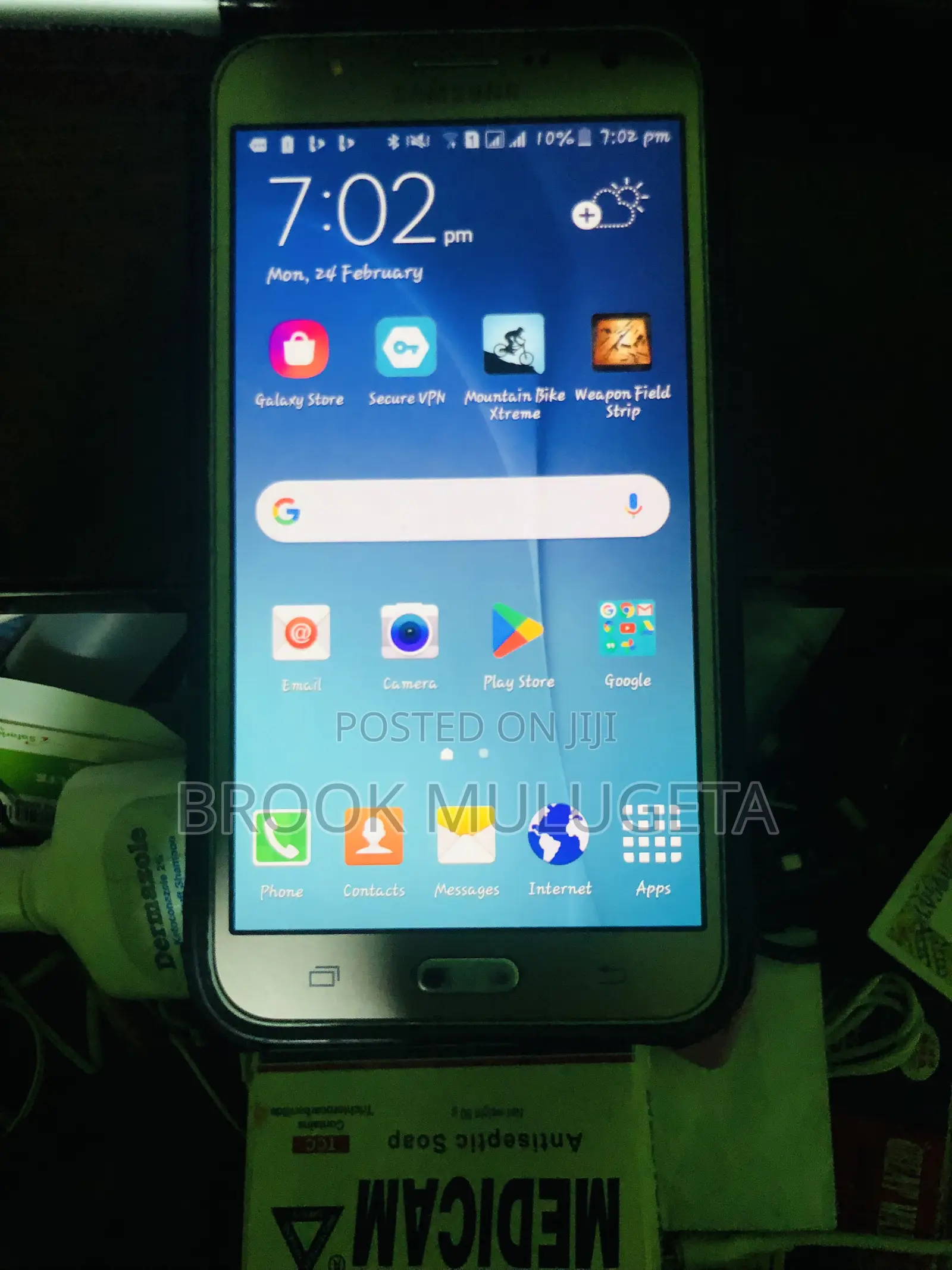 Samsung Galaxy J7 16 GB Orange