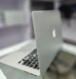 New Laptop Apple MacBook Air 2013 4GB Intel Core I5 SSD 128GB