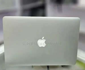 New Laptop Apple MacBook Air 2013 4GB Intel Core I5 SSD 128GB
