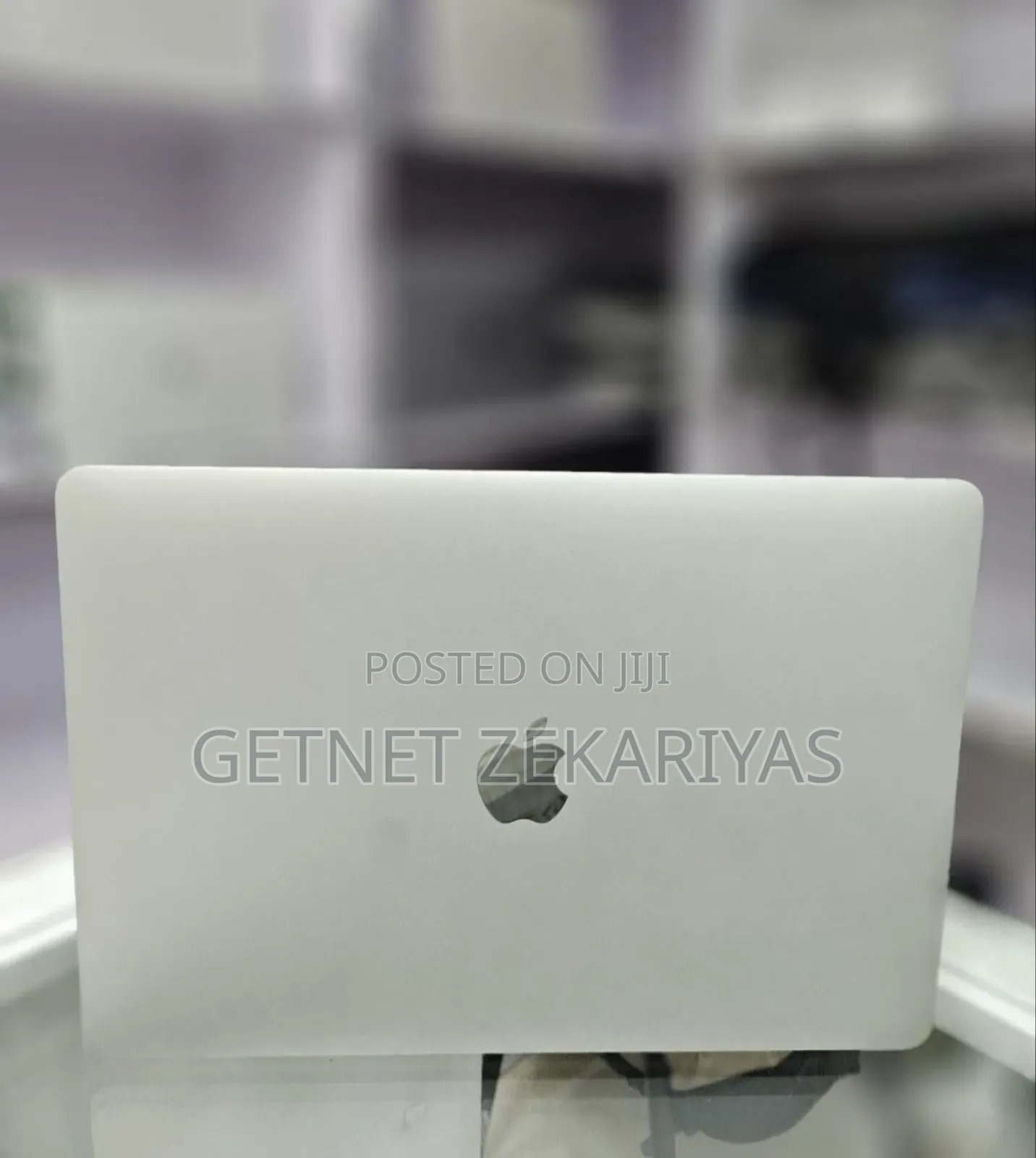 New Laptop Apple MacBook Pro 2020 16GB Intel Core I5 SSD 1T