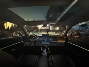 Honda e:NS1 2023 White