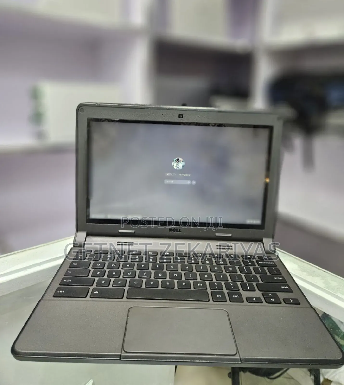 New Laptop Dell Chromebook 13 4GB Intel Celeron SSD 16 GB