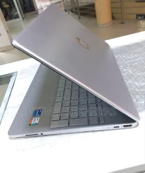 New Laptop HP Stream Notebook 16GB Intel Core I7 SSD 512GB