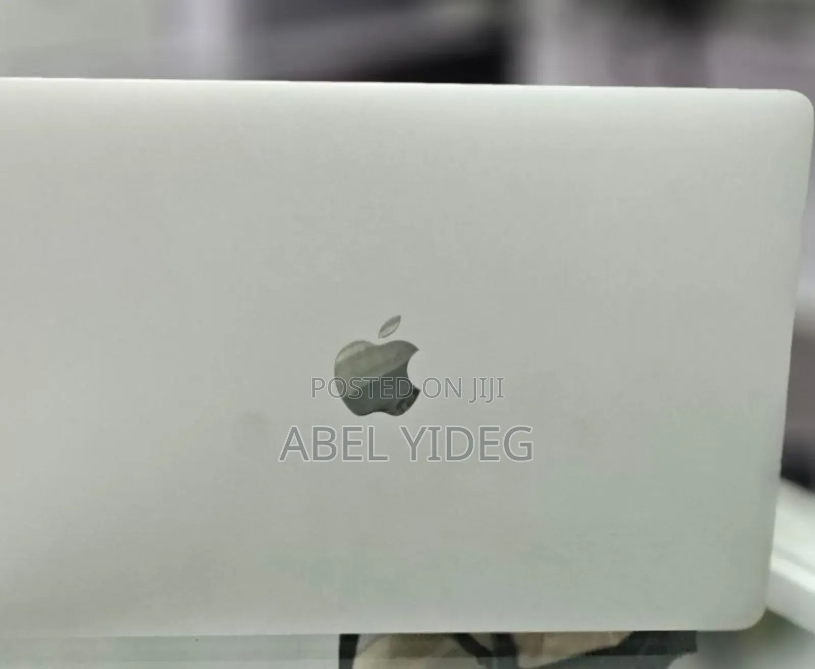 New Laptop Apple MacBook Pro 2020 16GB Intel Core I5 SSD 1T