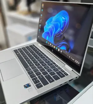 New Laptop HP EliteBook 830 G8 16GB Intel Core I7 SSD 512GB