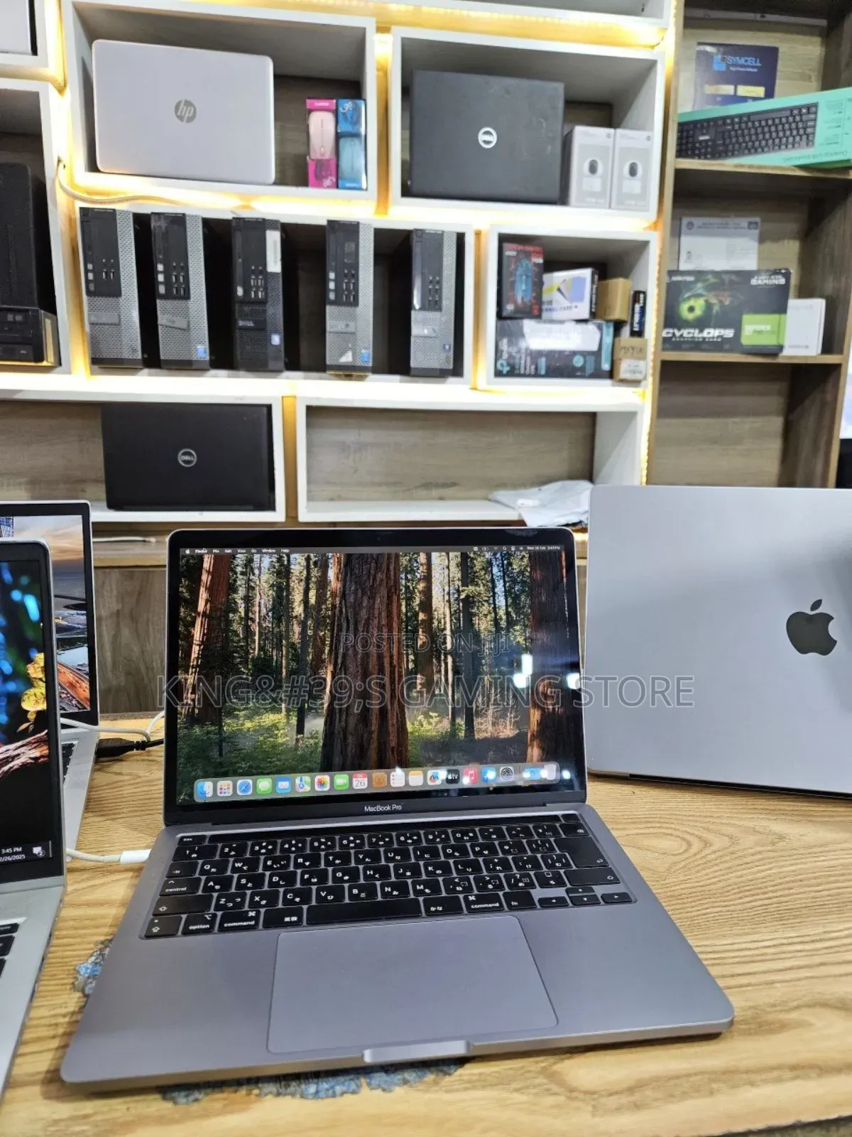 New Laptop Apple MacBook Pro 2020 16GB Intel Core I5 SSD 512GB