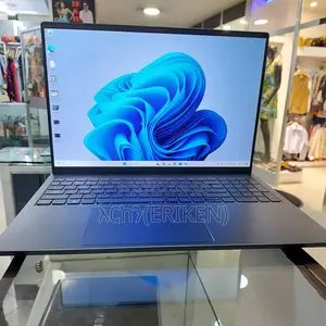 Photo - New Laptop Dell Inspiron 15 16GB Intel Core I7 SSD 1T