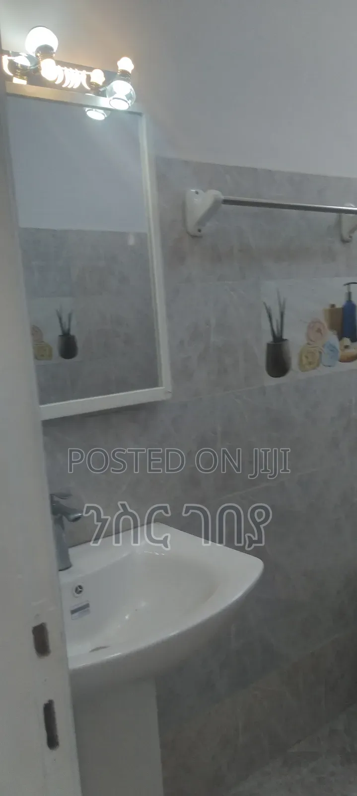 Furnished 3bdrm Condo in Ayat 49, 40/60, Yeka for rent