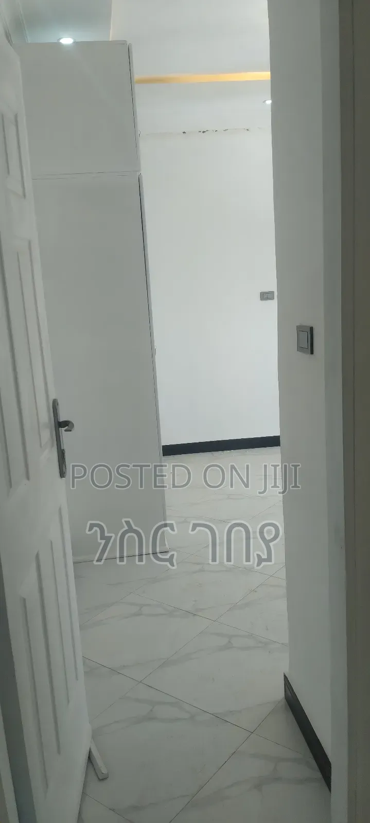 Furnished 3bdrm Condo in Ayat 49, 40/60, Yeka for rent