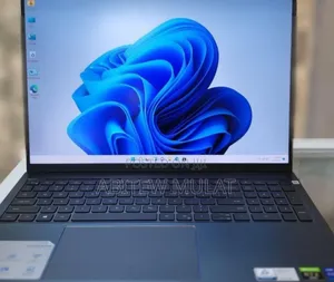 Photo - New Laptop Dell Inspiron 16 7630 16GB Intel Core I7 SSD 1T