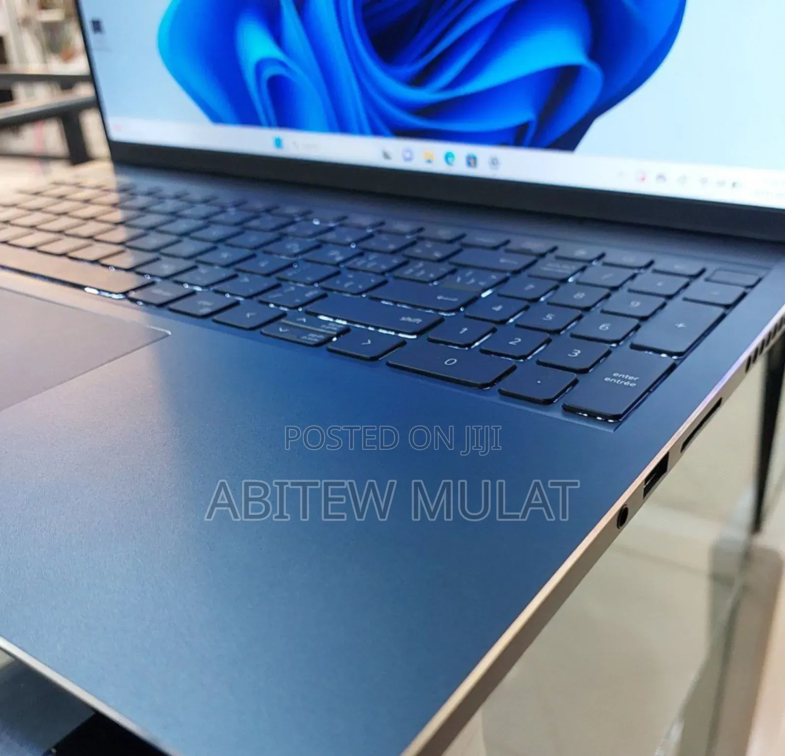 New Laptop Dell Inspiron 16 7630 16GB Intel Core I7 SSD 1T