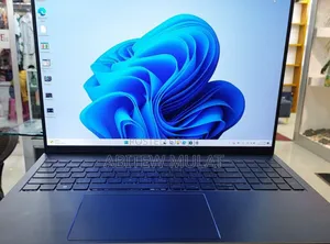 New Laptop Dell Inspiron 16 7630 16GB Intel Core I7 SSD 1T