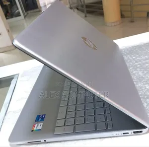 New Laptop HP Stream Notebook 16GB Intel Core I7 SSD 512GB