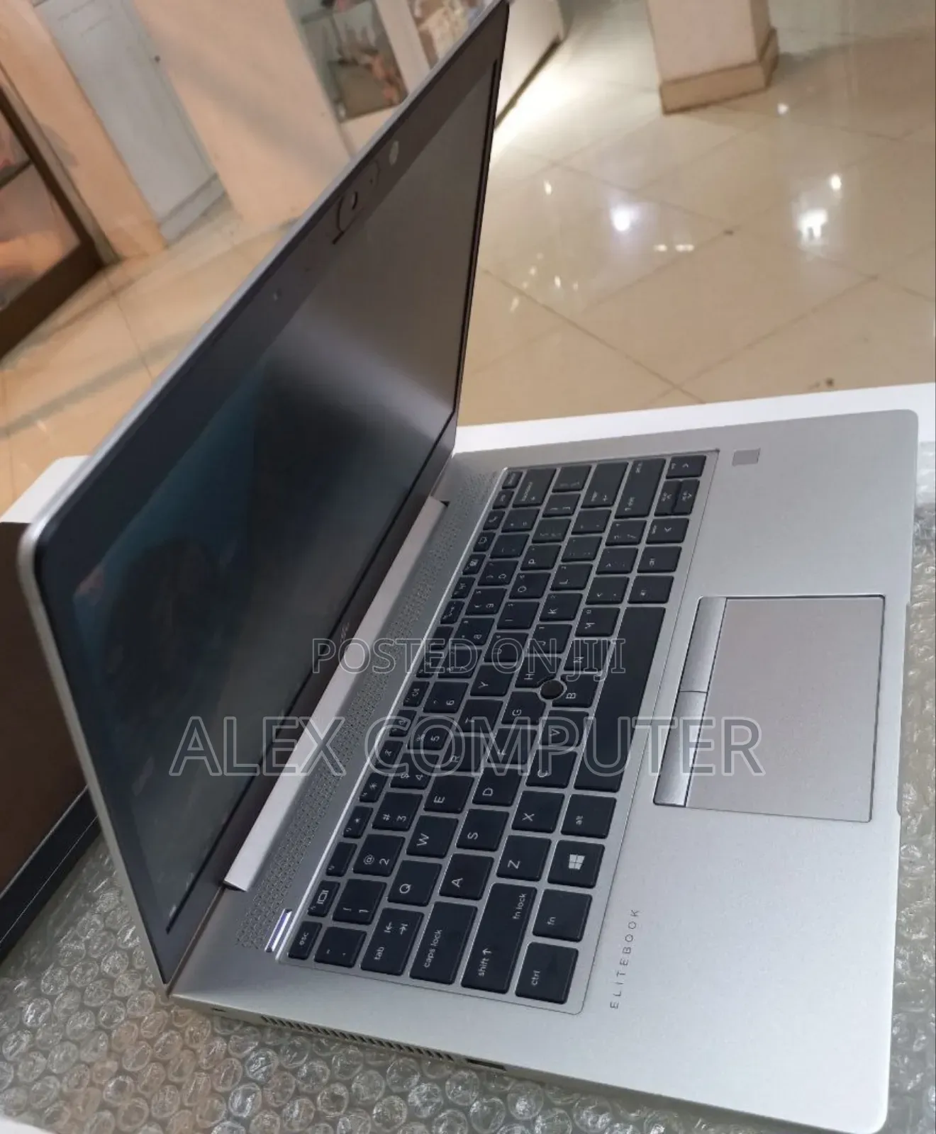 New Laptop HP EliteBook 830 G5 8GB Intel Core I5 SSD 512GB