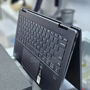 New Laptop Lenovo Yoga 7i 8GB Intel Core I5 SSD 512GB