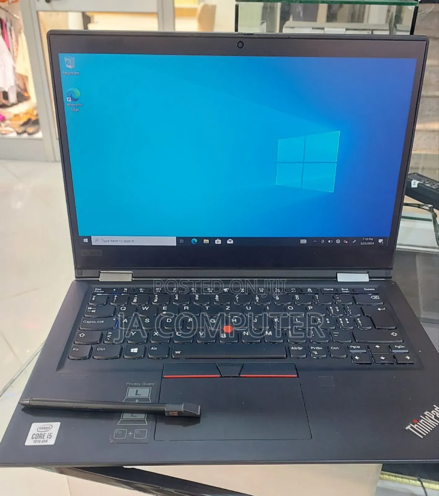 New Laptop Lenovo Thinkpad X13 Yoga 8GB Intel Core I5 SSD 512GB