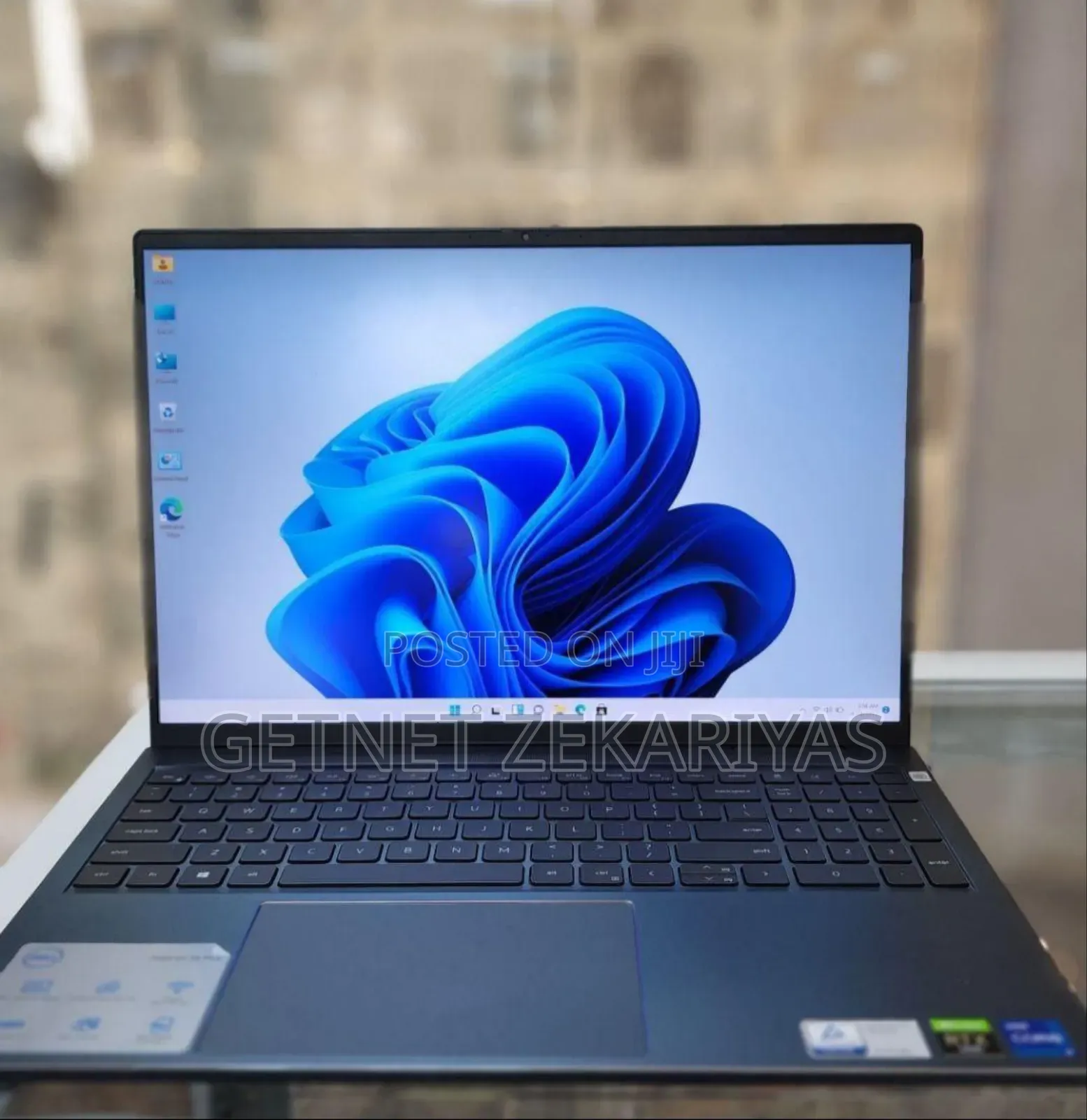 New Laptop Dell Inspiron 15 16GB Intel Core I7 SSD 512GB