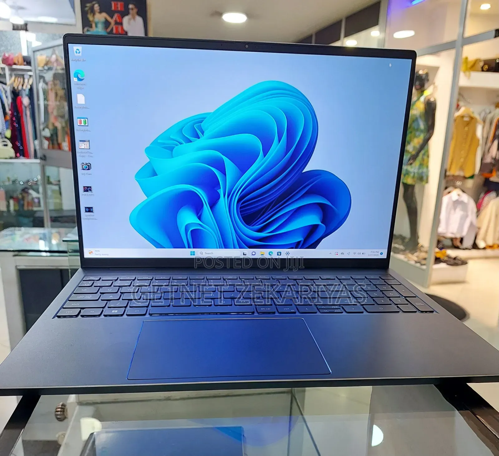 New Laptop Dell Inspiron 15 16GB Intel Core I7 SSD 512GB