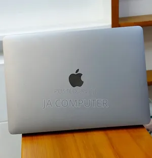 New Laptop Apple MacBook Air 2020 M1 8GB Apple M1 SSD 256GB
