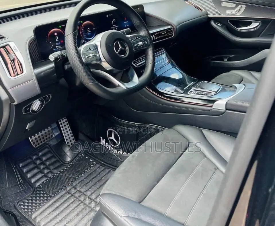 Mercedes-Benz EQC EQC400 4MATIC 2022 Black